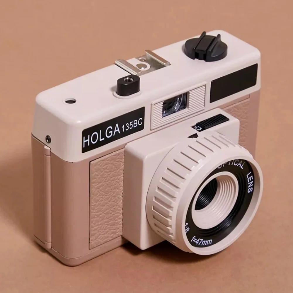 Retro Holga UO Exclusive 135BC Plastic 35mm Camera